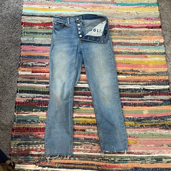 Gap - High Waisted Jeans - Picture 6 of 6